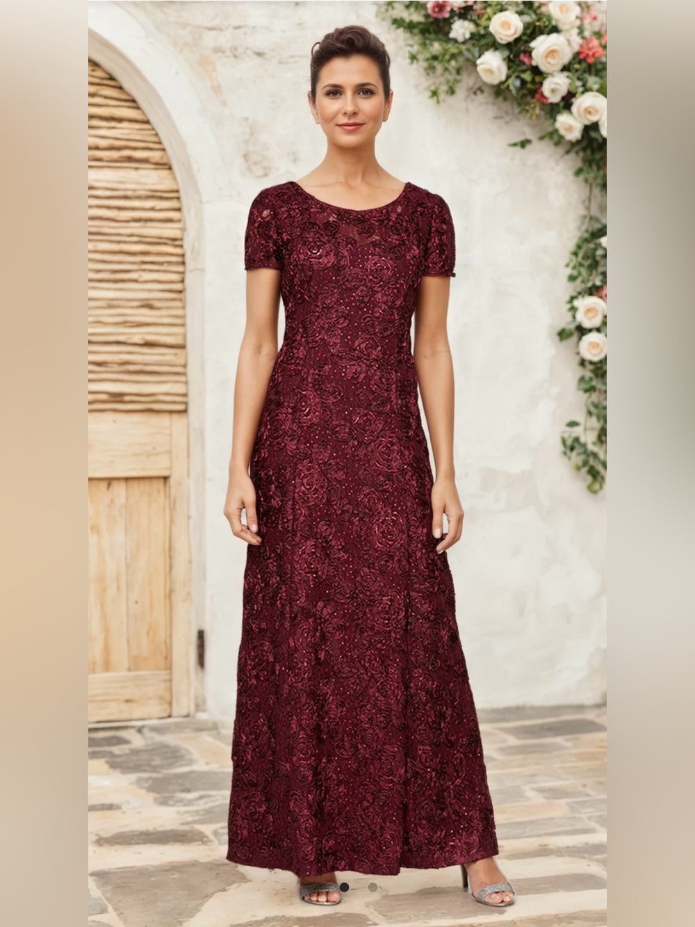 Alex Evenings Women's Long Rosette Mother of The Bride Dress with Short Sleeves